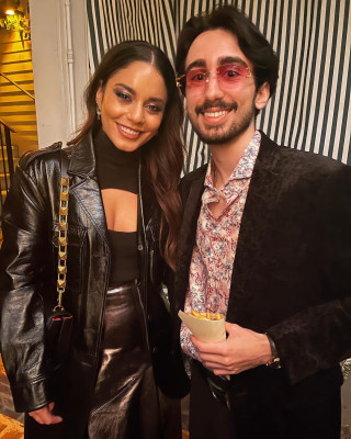 Vanessa Hudgens pic #1289095
