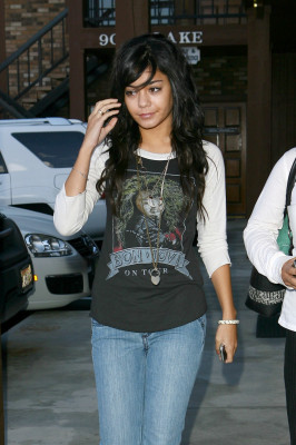 Vanessa Hudgens pic #142664