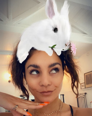 Vanessa Hudgens pic #1217398