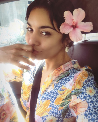Vanessa Hudgens pic #1081021