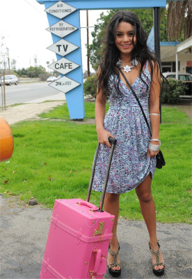 Vanessa Hudgens pic #335520