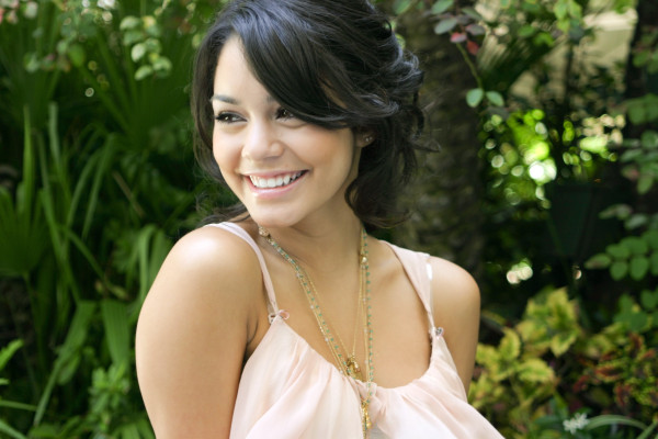Vanessa Hudgens pic #129699