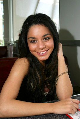 Vanessa Hudgens pic #141783
