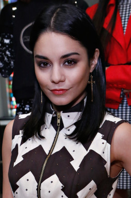 Vanessa Hudgens pic #575975