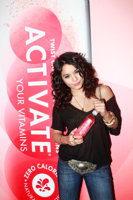 Vanessa Hudgens pic #518684