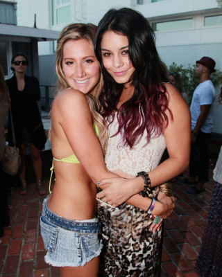 Vanessa Hudgens pic #506899