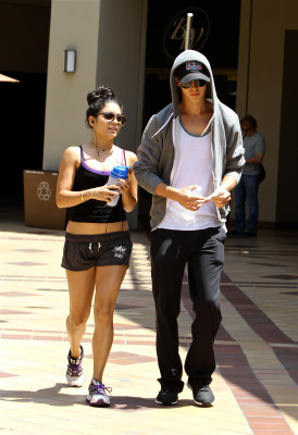 Vanessa Hudgens pic #490911