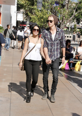 Vanessa Hudgens pic #489608