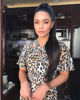 Vanessa Hudgens pic #1083480