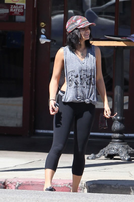 Vanessa Hudgens pic #534481