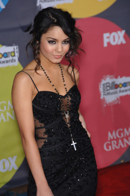 Vanessa Hudgens pic #147935