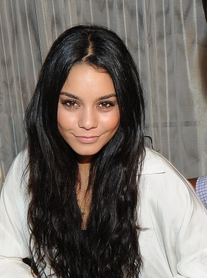 Vanessa Hudgens pic #301136