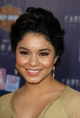 Vanessa Hudgens pic #394384