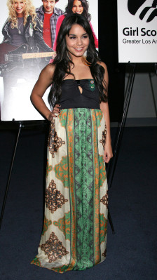 Vanessa Hudgens pic #882994