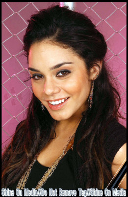 Vanessa Hudgens pic #134299