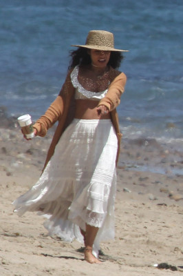 Vanessa Hudgens pic #866970