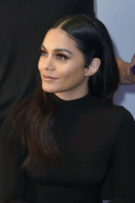 Vanessa Hudgens pic #977615