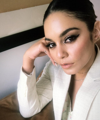 Vanessa Hudgens pic #1083173