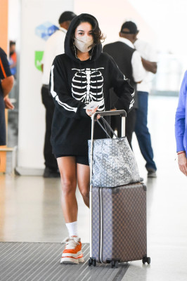 Vanessa Hudgens pic #1276642