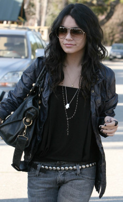 Vanessa Hudgens pic #129300