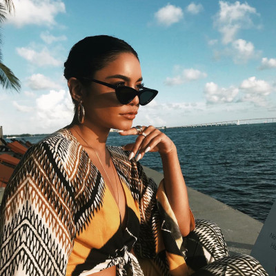 Vanessa Hudgens pic #1083177