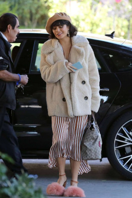 Vanessa Hudgens pic #992507