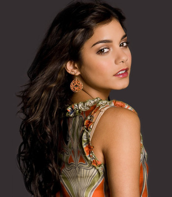 Vanessa Hudgens pic #1081019