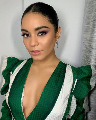 Vanessa Hudgens pic #1200271