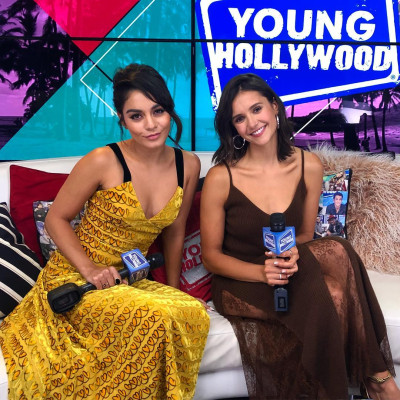 Vanessa Hudgens pic #1083499