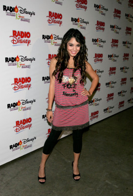Vanessa Hudgens pic #150224