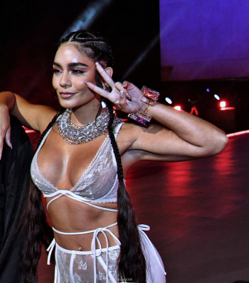 Vanessa Hudgens pic #1272305