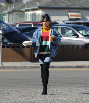 Vanessa Hudgens pic #1089030