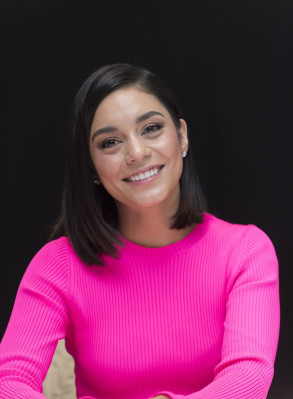 Vanessa Hudgens pic #1080187