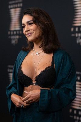 Vanessa Hudgens pic #1271405
