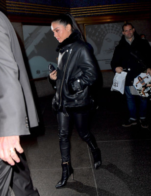 Vanessa Hudgens pic #1090339