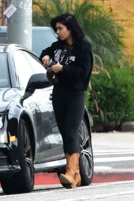 Vanessa Hudgens pic #1093189