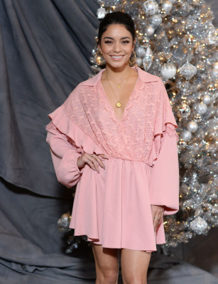 Vanessa Hudgens pic #1090131