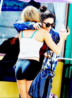 Vanessa Hudgens pic #536872