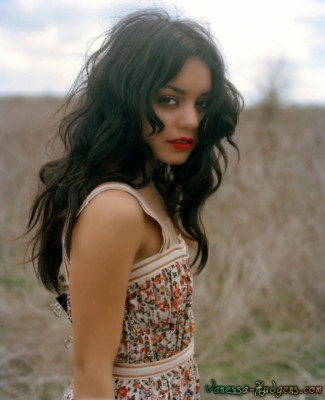 Vanessa Hudgens pic #136173