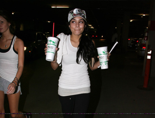 Vanessa Hudgens pic #682725