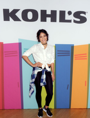 Vanessa Hudgens pic #872668