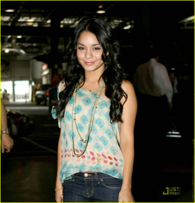 Vanessa Hudgens pic #261696