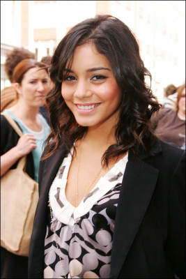 Vanessa Hudgens pic #280270