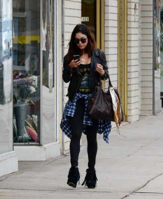 Vanessa Hudgens pic #669905