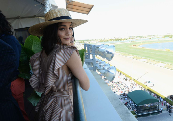 Vanessa Hudgens pic #905634