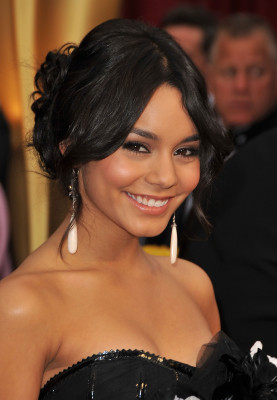 Vanessa Hudgens pic #150741