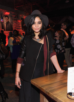 Vanessa Hudgens pic #574974