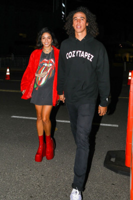 Vanessa Hudgens pic #1289167