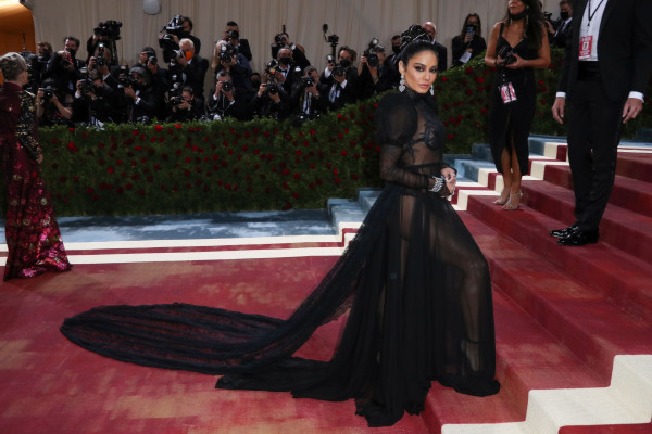 photo 29 in Vanessa Hudgens gallery [id1302372] 2022-05-30 00:00:00