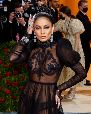Vanessa Hudgens pic #1302371
